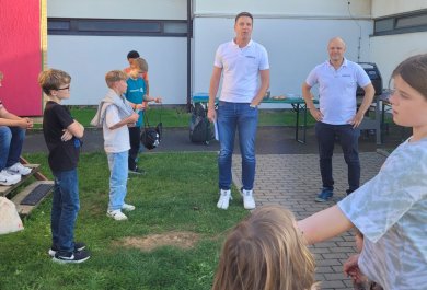 Einweihung-Jugendtreff Bürgermeister hält Rede